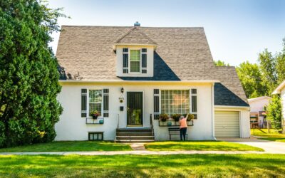 5 Essential Tips to Improve your Home’s Curb Appeal